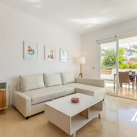 Ground Floor At Matchroom Country Club Διαμέρισμα