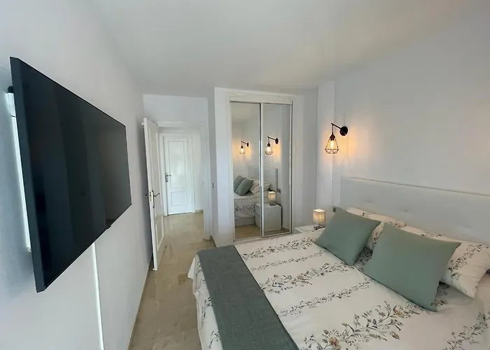 Апартаменти Ground Floor At Matchroom Country Club *